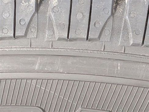 Used 2021 RAM 1500 Limited image 9