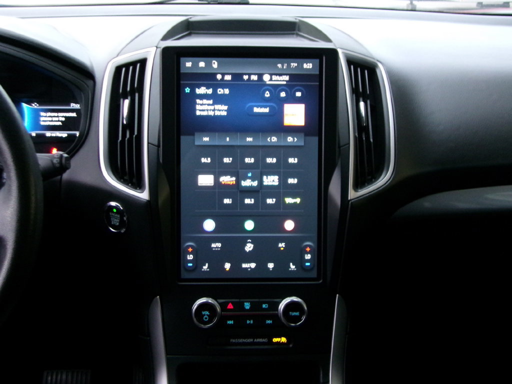 Used 2024 Ford Edge SEL AWD/4WD image 18