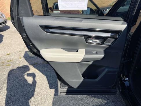 Used 2023 Honda CR-V EX-L image 14