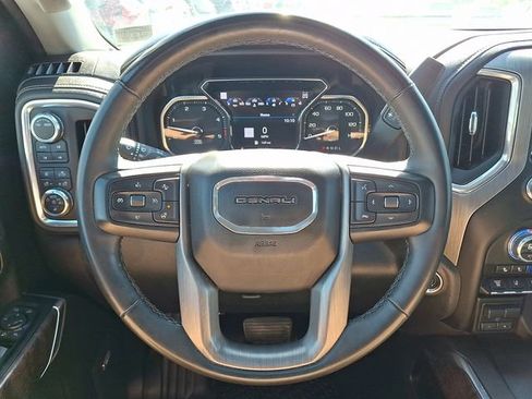 Certified 2023 GMC Sierra 2500 Denali w/ Denali Ultimate Package AWD/4WD image 22