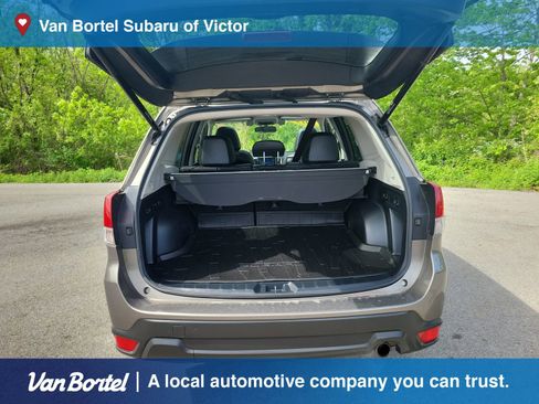 Used 2019 Subaru Forester Limited AWD/4WD image 23