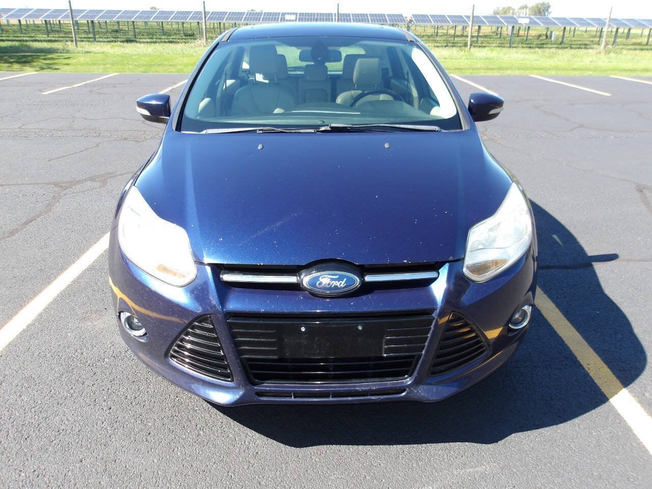Used 2012 Ford Focus SEL FWD image 3