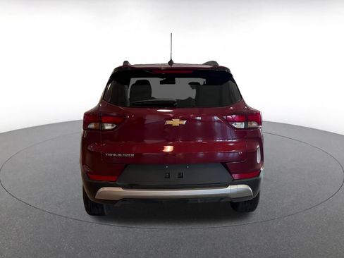 Used 2025 Chevrolet TrailBlazer LT image 12