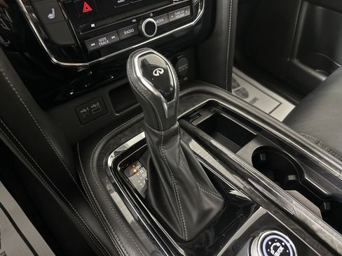 Used 2020 INFINITI QX80 Luxe w/ Proassist Package image 19