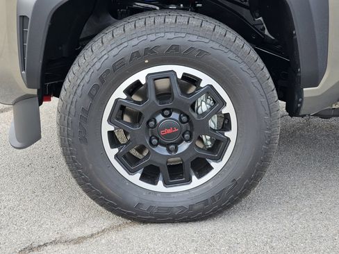 New 2026 Toyota Tacoma TRD Off-Road w/ TRD Off Road Premium Package image 9