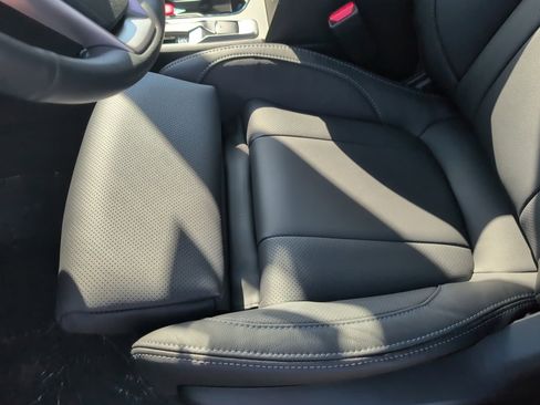 Used 2025 Subaru Ascent Limited image 28