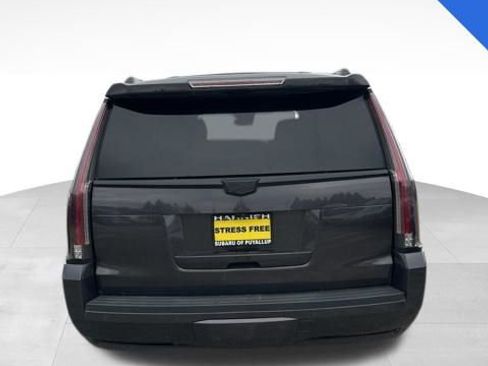 Used 2017 Cadillac Escalade Premium Luxury image 6