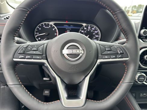 New 2025 Nissan Sentra SR w/ SR Premium Package image 17