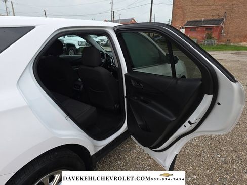 Used 2020 Chevrolet Equinox LT FWD image 22