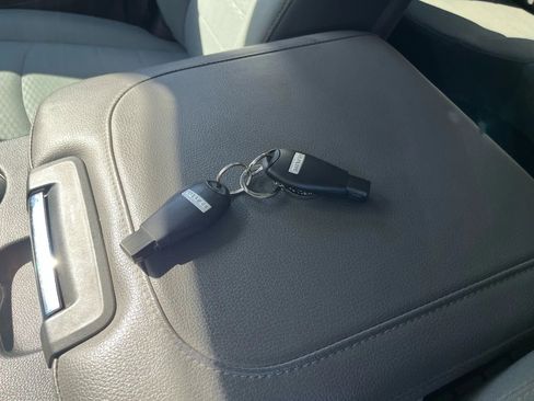 Used 2018 RAM 2500 Tradesman w/ Popular Equipment Group image 17