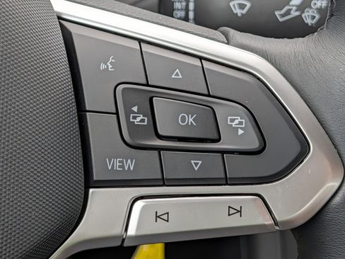 Certified 2023 Volkswagen Jetta Sport FWD image 33