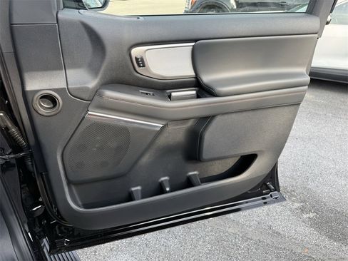 New 2025 Ford Expedition Active image 42