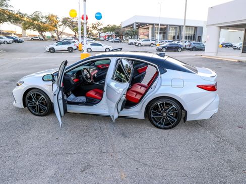 Used 2026 Toyota Camry XSE image 11