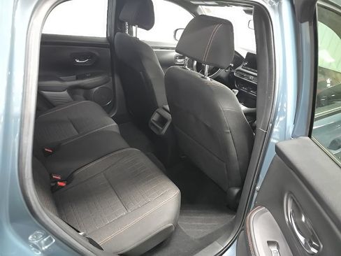 Used 2024 Honda HR-V Sport image 17