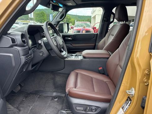 Used 2025 Toyota Land Cruiser w/ Premium Package AWD/4WD image 10