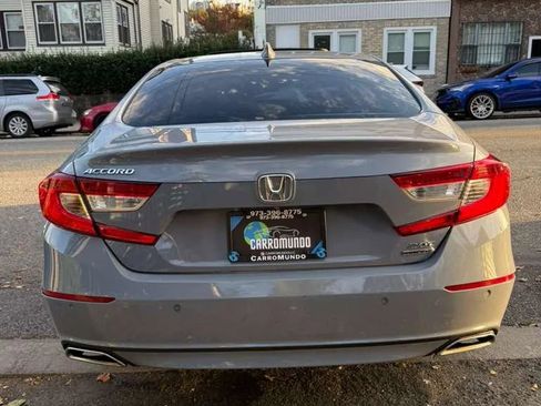 Used 2022 Honda Accord Touring image 5