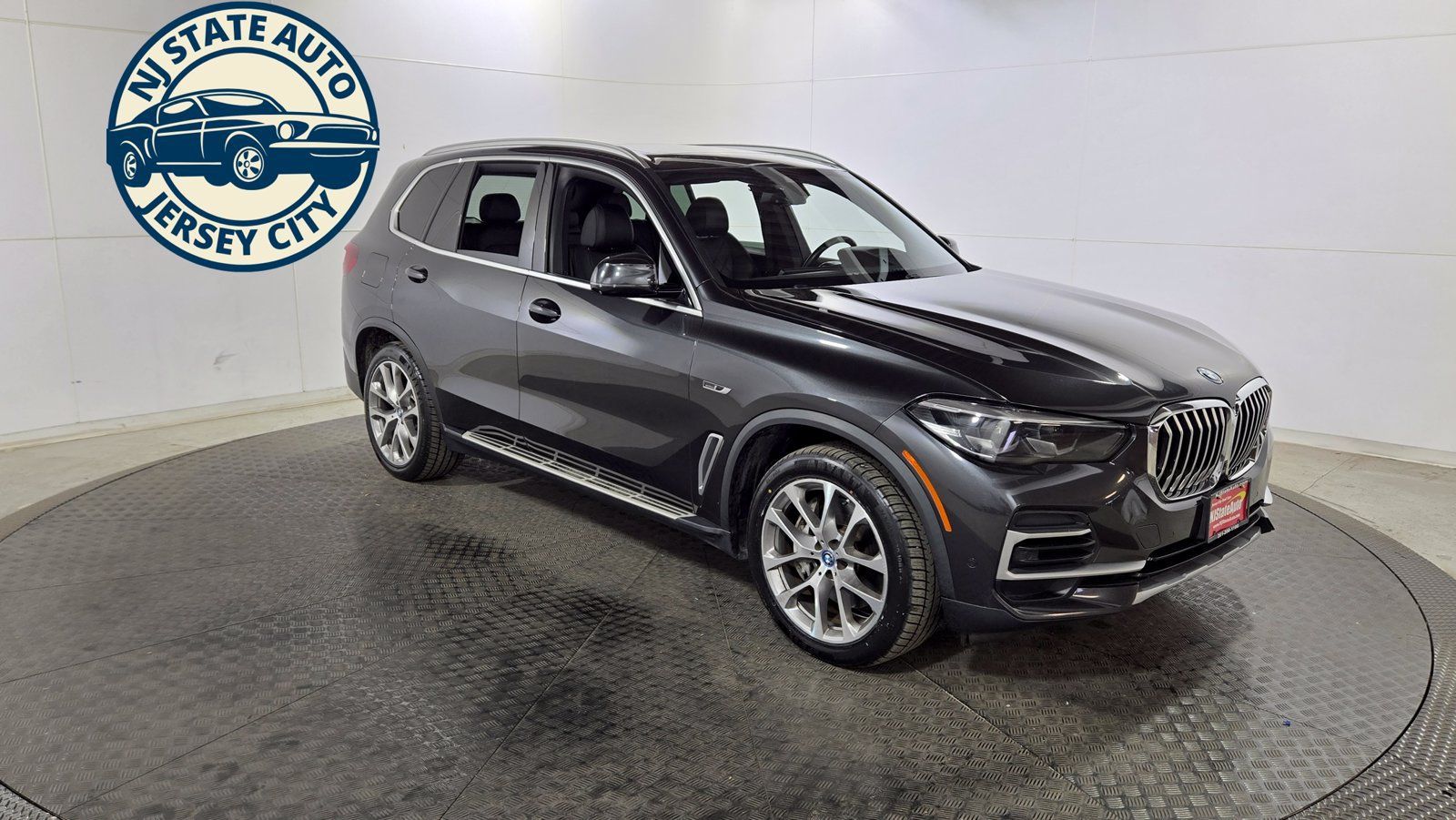 Used 2023 BMW X5 xDrive45e AWD/4WD image 9