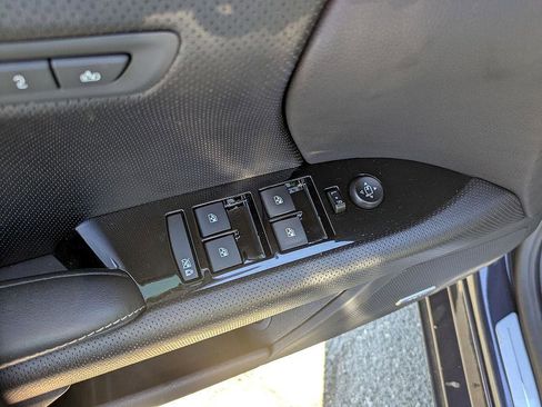 Used 2019 Cadillac XTS Luxury w/ Driver Awareness Package image 16