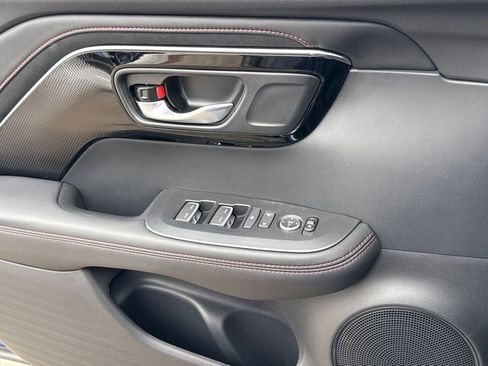 Certified 2025 Acura ADX A-Spec image 34