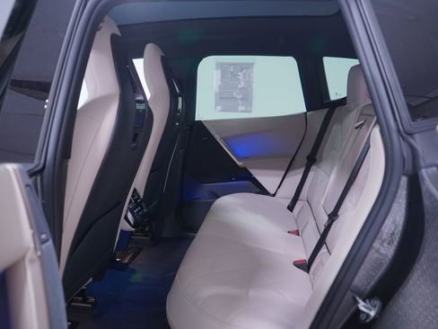Used 2026 BMW iX xDrive60 image 9