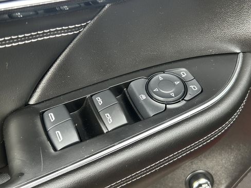 Used 2023 Buick Envision Preferred image 21