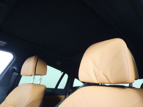 New 2026 BMW X6 M60i image 13