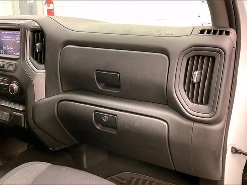 Used 2022 Chevrolet Silverado 1500 Custom w/ LPO, Blackout Package image 10