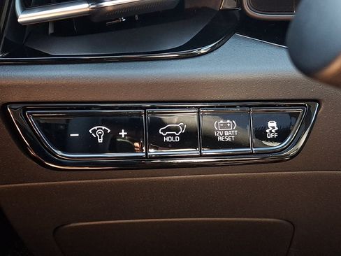 New 2026 Kia Niro EX FWD image 18