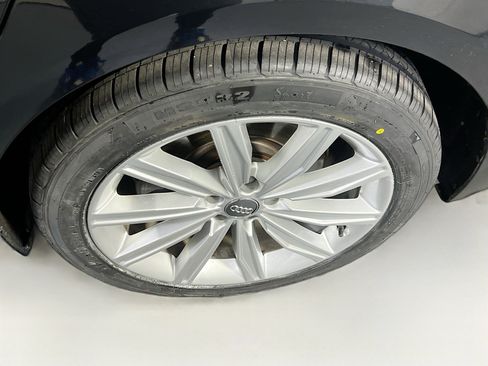 Used 2019 Audi A6 2.0T Premium w/ Convenience Package image 32