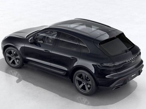 New 2026 Porsche Macan AWD/4WD image 4