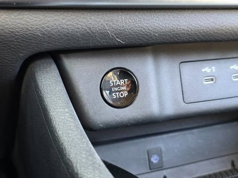 Used 2025 Nissan Rogue SV w/ Rock Creek Premium Package image 39