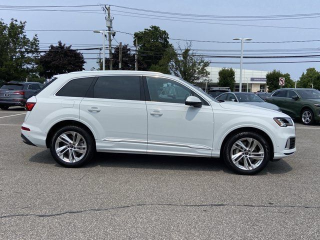 Used 2023 Audi Q7 2.0T Premium Plus w/ Premium Plus Package AWD/4WD image 4