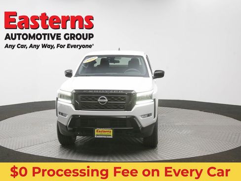 Used 2023 Nissan Frontier SV w/ Midnight Edition Package AWD/4WD image 49