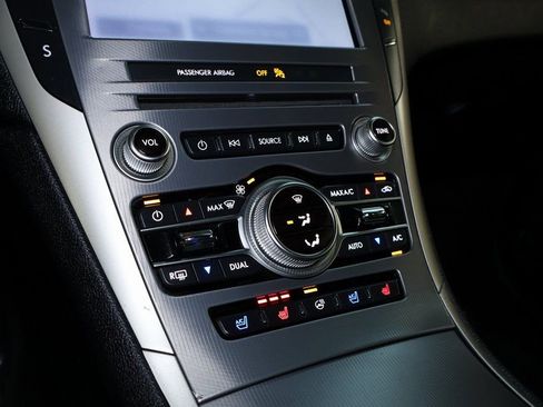 Used 2020 Lincoln MKZ Reserve w/ Elements Package image 41