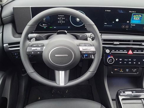 New 2025 Hyundai Tucson SEL image 7