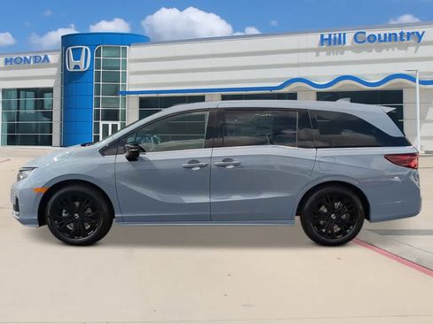 New 2026 Honda Odyssey Sport-L image 2
