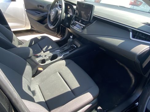 Used 2024 Toyota Corolla LE image 21