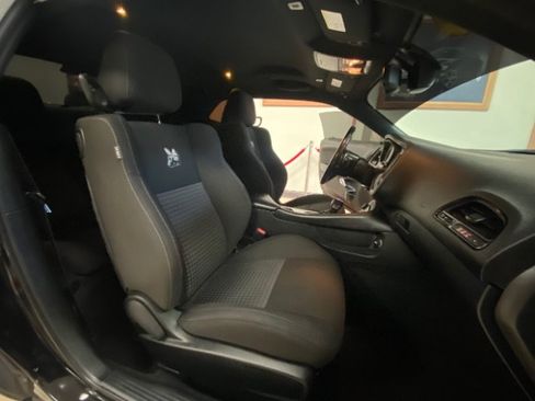 Used 2020 Dodge Challenger R/T Scat Pack RWD image 7