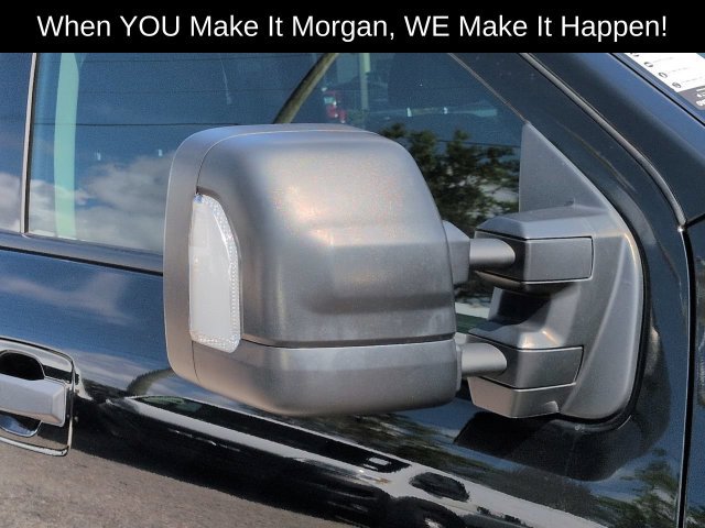 Used 2023 Nissan Titan SV w/ SV Convenience Package AWD/4WD image 14