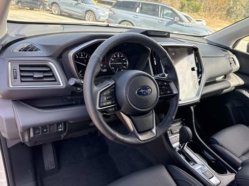 Used 2025 Subaru Ascent Limited image 36