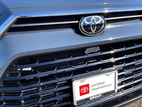 Used 2024 Toyota Grand Highlander AWD image 29