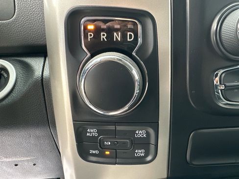 Used 2018 RAM 1500 Big Horn AWD/4WD image 17