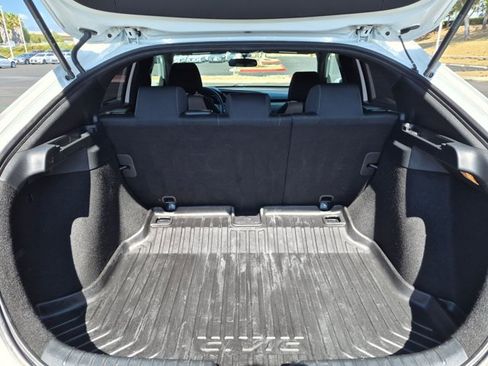 Used 2018 Honda Civic EX image 6