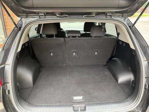 Used 2021 Kia Sportage LX FWD image 6
