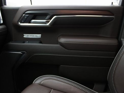 Used 2025 GMC Sierra 1500 Denali w/ Technology Package image 30