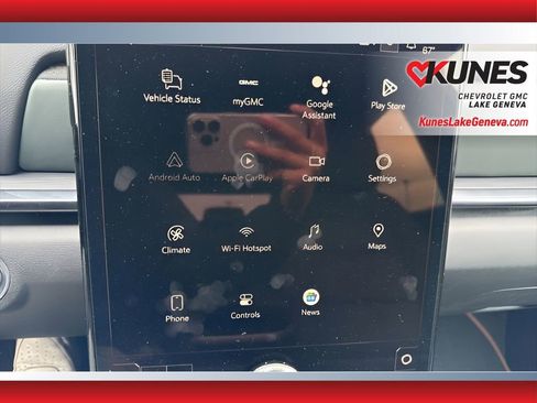 New 2026 GMC Terrain AT4 w/ Convenience Package III image 22