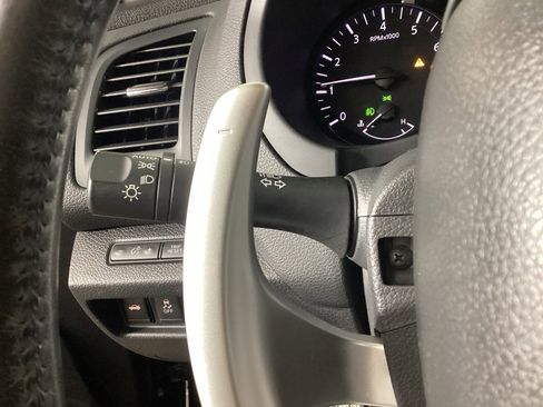 Used 2016 Nissan Altima 2.5 SR w/ LED Appearance Package image 21