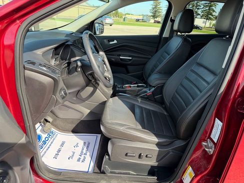 Used 2016 Ford Escape Titanium AWD/4WD image 10