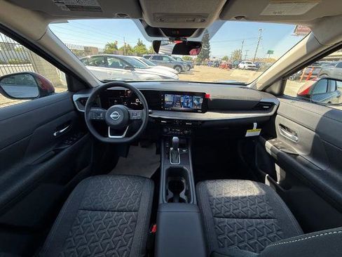 New 2026 Nissan Kicks SV w/ Interior Electronics Package FWD image 12