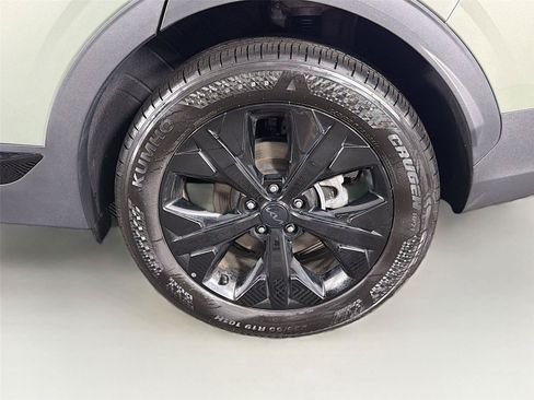 Used 2025 Kia Sportage X-Line AWD/4WD image 40